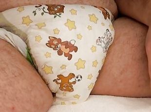 Chubby Bear wets his diaper
