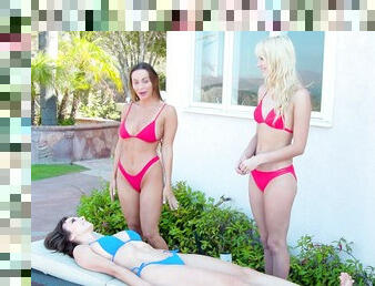 Erotic lesbian threesome with sexy Kenna James and Abigail Mac