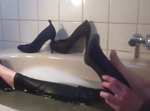 Sexy grey heels in bath