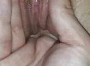 enganar, orgasmo, cona-pussy, esposa, penetração-de-braço, dedos, puta-slut, marido, ejaculação, buraco-velho