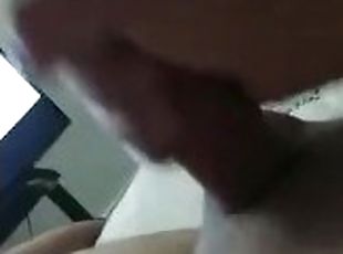 Latino masturbandome gimiendo  rico POV Parte 1