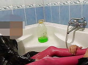 banyo-yapma, mastürbasyon-masturbation, külotlu-çorap, üstüneyüzüne-boşalma, mastürbasyon, masaj, cfnm-giyinmiş-kadın-çıplak-erkek, kadın-iç-çamaşırı, lateks, ayak-fetişi