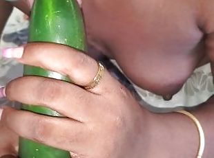 masturbare-masturbation, orgasm, pasarica, tasnit, anal, cu-degetelul, sperma, african, leguma