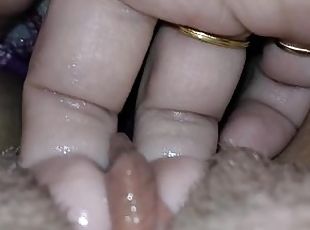 clito, orgasme, chatte-pussy, amateur, lesbienne, ados, massage, doigtage, ejaculation, serrée