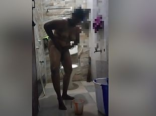 Tamil Home Maid Bathing Part 1