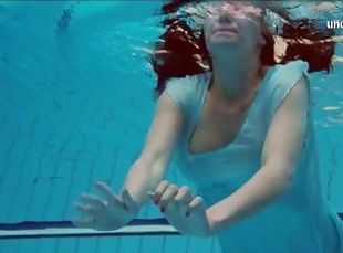 Piyavka Chehova big tits brunette Czech underwater