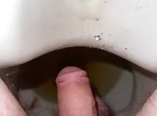 Late night cum an pee show