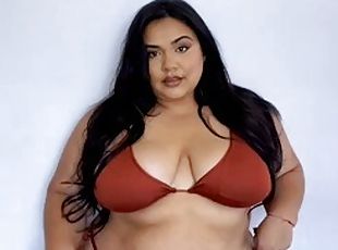 Trying on a very fat BBW bikini