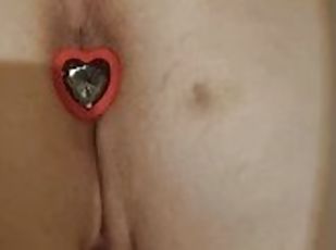 Submissive gets buttplug & orgasms