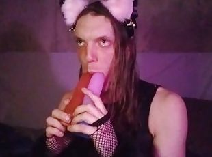 Sissy dildo bj