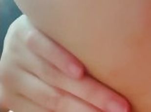 isot-tissit, masturbaatio, orgasmi, amatööri, teini, pov, mälli, dildo, rintava, soolo