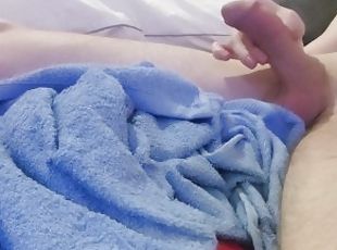 masturbation, orgasme, amateur, ejaculation-sur-le-corps, maison, jeune-18, ejaculation, solo, blanc, bite