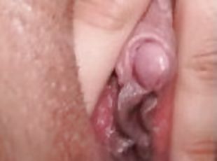 Wet Latina Pussy Cumming: So Close up you'll want to take a Lick ????????