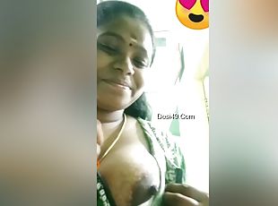 Today Exclusive-shy Mallu Bhabhi Showing Her Boobs