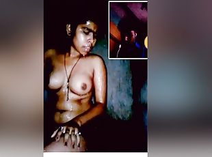 Today Exclusive- Cute Desi Girl Showing Her Bathing To Lover On Video Call