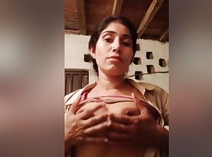 Today Exclusive- Paki Girl Showing Her Boobs Part 4