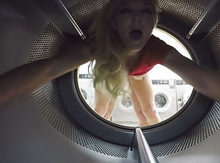 Laura Bentley got unsparingly fucked in laundry room