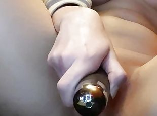 gros-nichons, clito, masturbation, orgasme, chatte-pussy, écolière, amateur, ados, jouet, collège