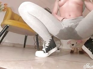 Wet Leggings Fetish_Golden Shower_Piss Orgasm-COMPILATION Part 1