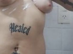 mamelons, amateur, babes, milf, latina, massage, solo, réalité, tatouage