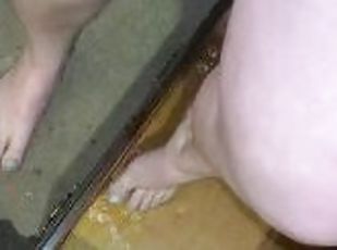 gros-nichons, pisser, amateur, milf, belle-femme-ronde, pieds, fétiche, solo