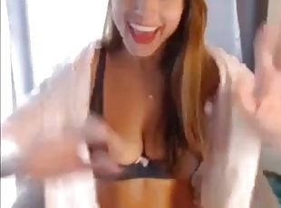 Party with a blonde a huge tits