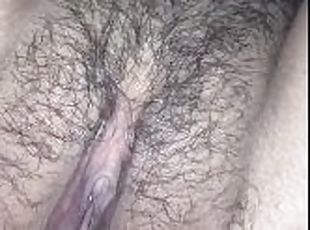 Teen pussy gets cumshot inside pussy