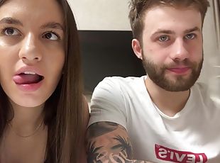 Teen Camgirl - Homemade webcam video with real couple