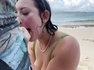 Onlyfans blowjob on the beach in public POV