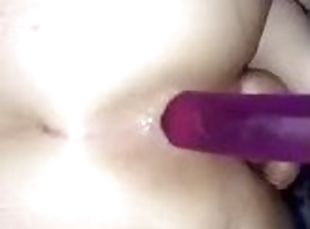 19 loves to fuck herself and post it for men to jerk off