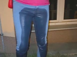 pisser, public, amateur, culotte, fétiche, tchèque, jeans, humide, réalité